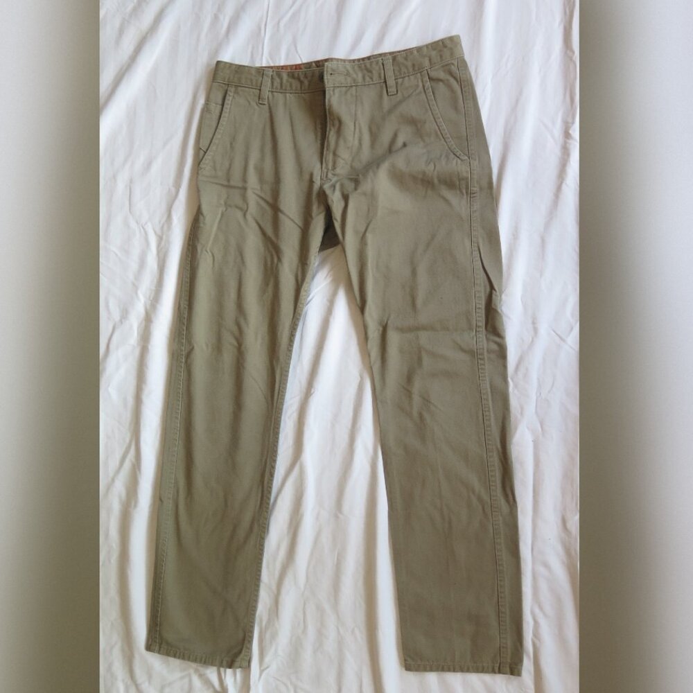 Dockers Alpha Khaki slim fit pants 32x32